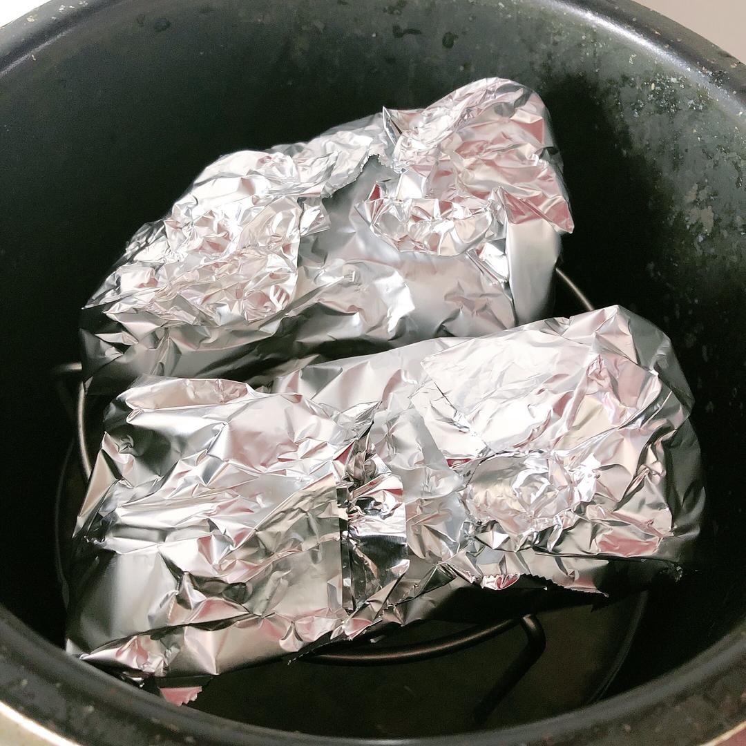 减肥食谱！无油低脂【去皮洋葱鸡腿】超好吃的做法 步骤8