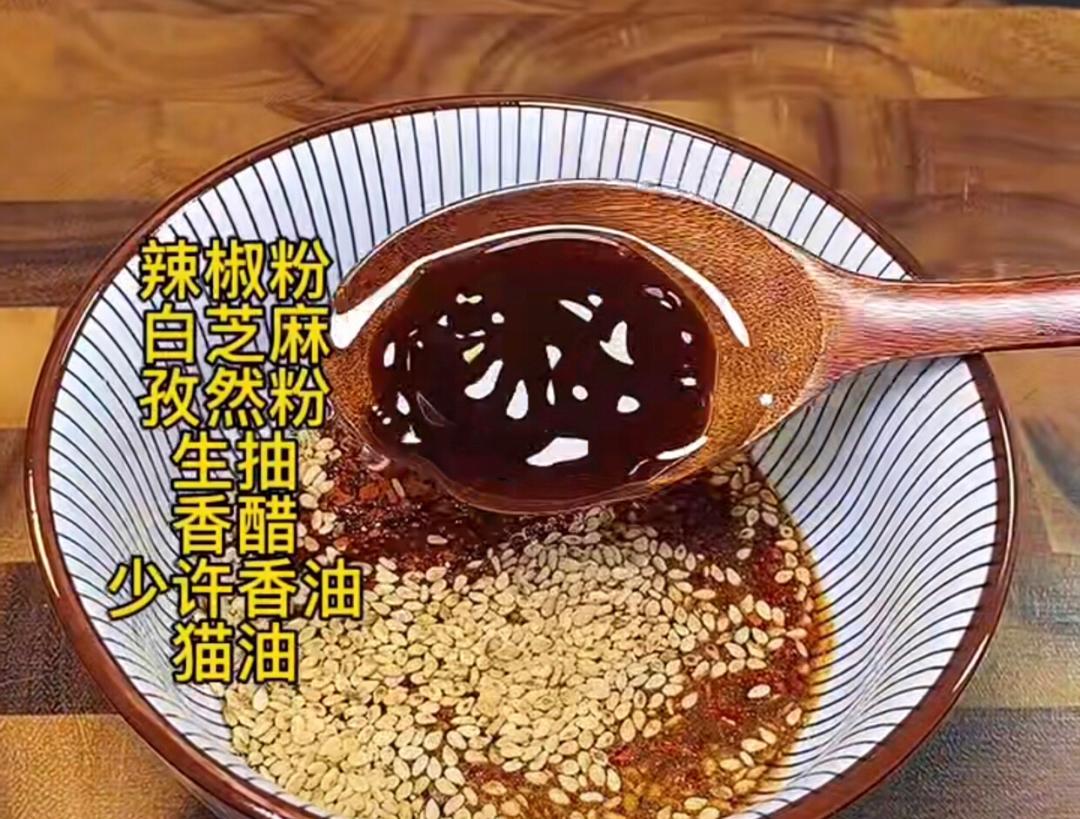 【减脂餐No.6】超掉秤鸡胸肉卷饼的做法 步骤2