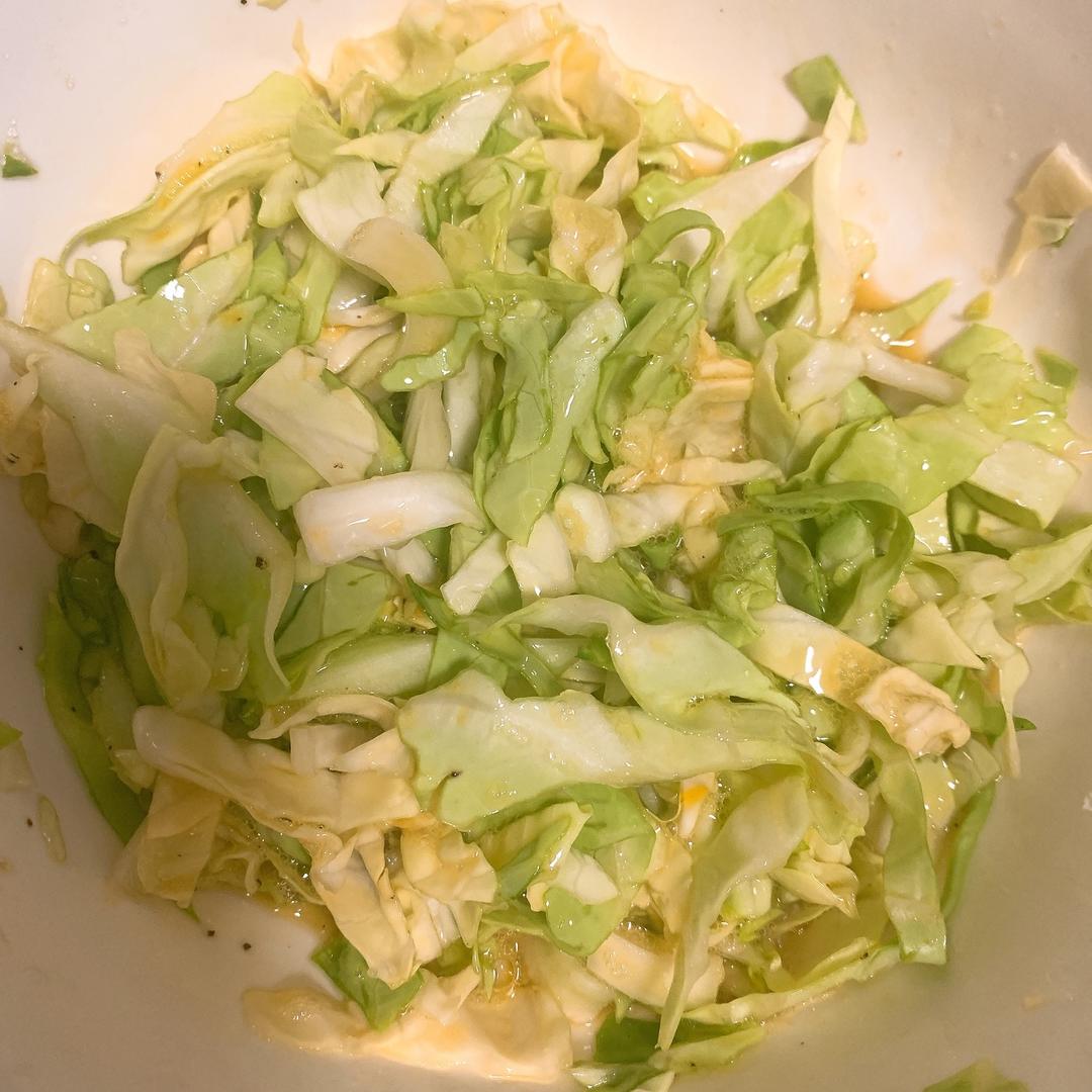 🔥一人食｜低卡减脂包菜鸡蛋饼（减肥党必学❗️）的做法 步骤6