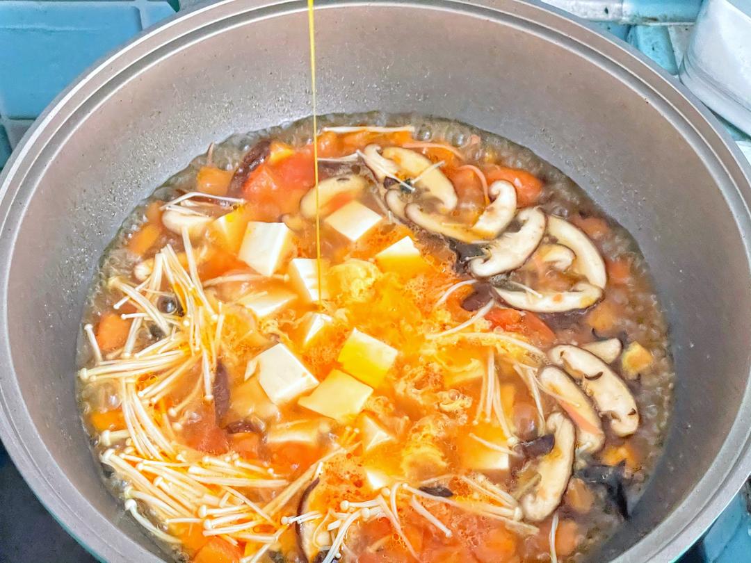 减脂汤‼️做法简单‼️掉秤汤‼️酸辣汤‼️的做法 步骤9