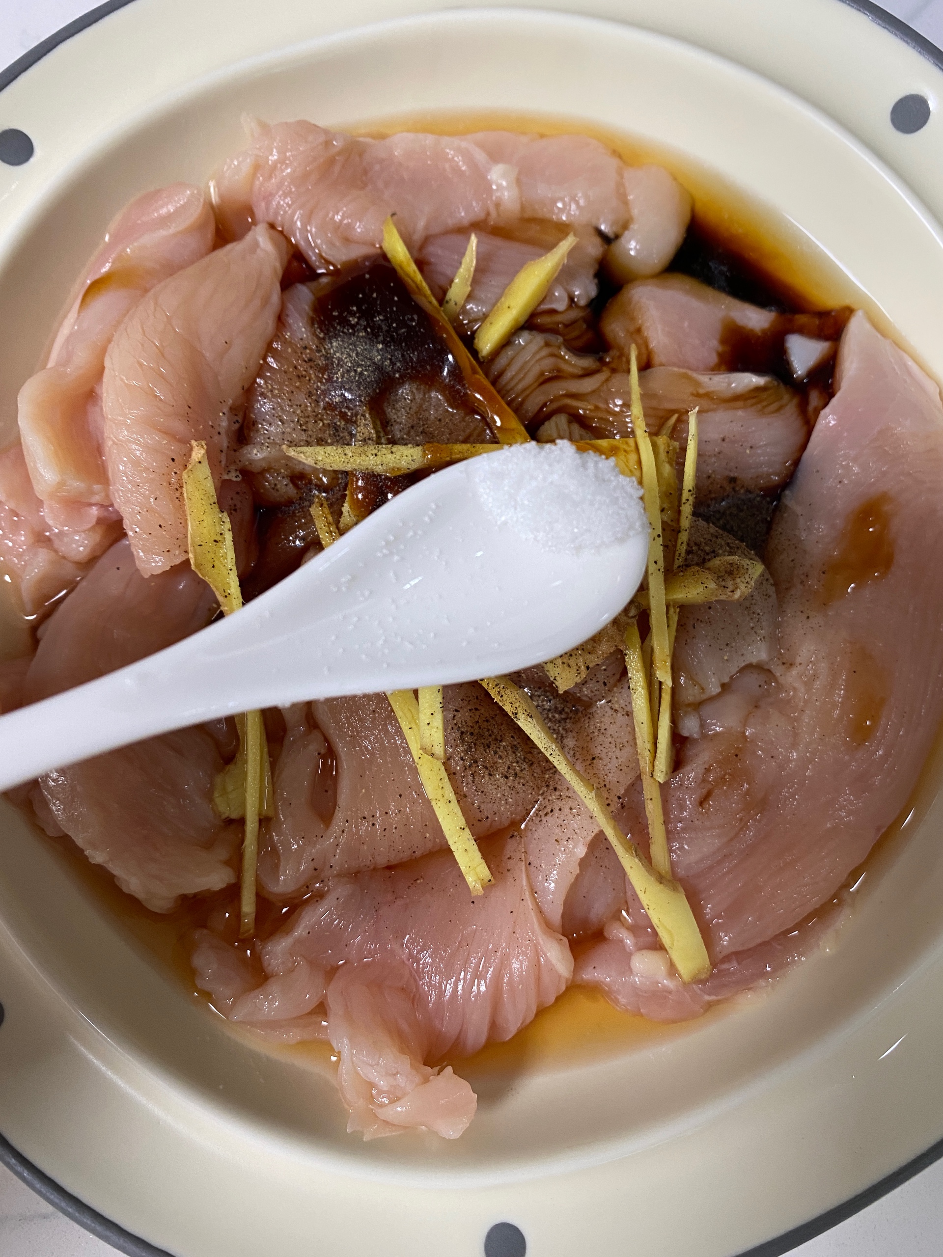 减脂期一定要学的一道菜，零失败好吃到爆！的做法 步骤6