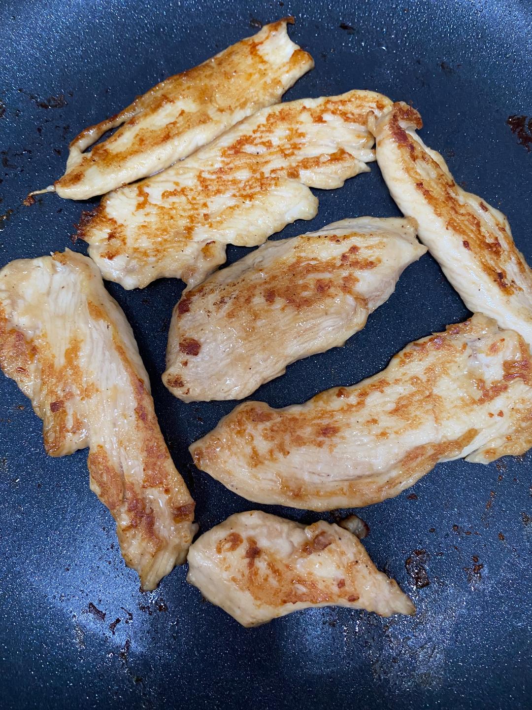 减脂期一定要学的一道菜，零失败好吃到爆！的做法 步骤10