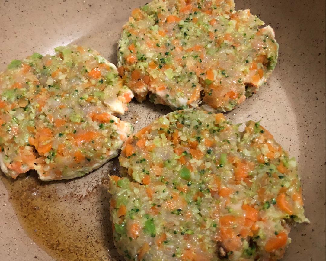 减肥、健身人士吃了狂点赞的蔬菜鸡胸肉饼的做法 步骤12