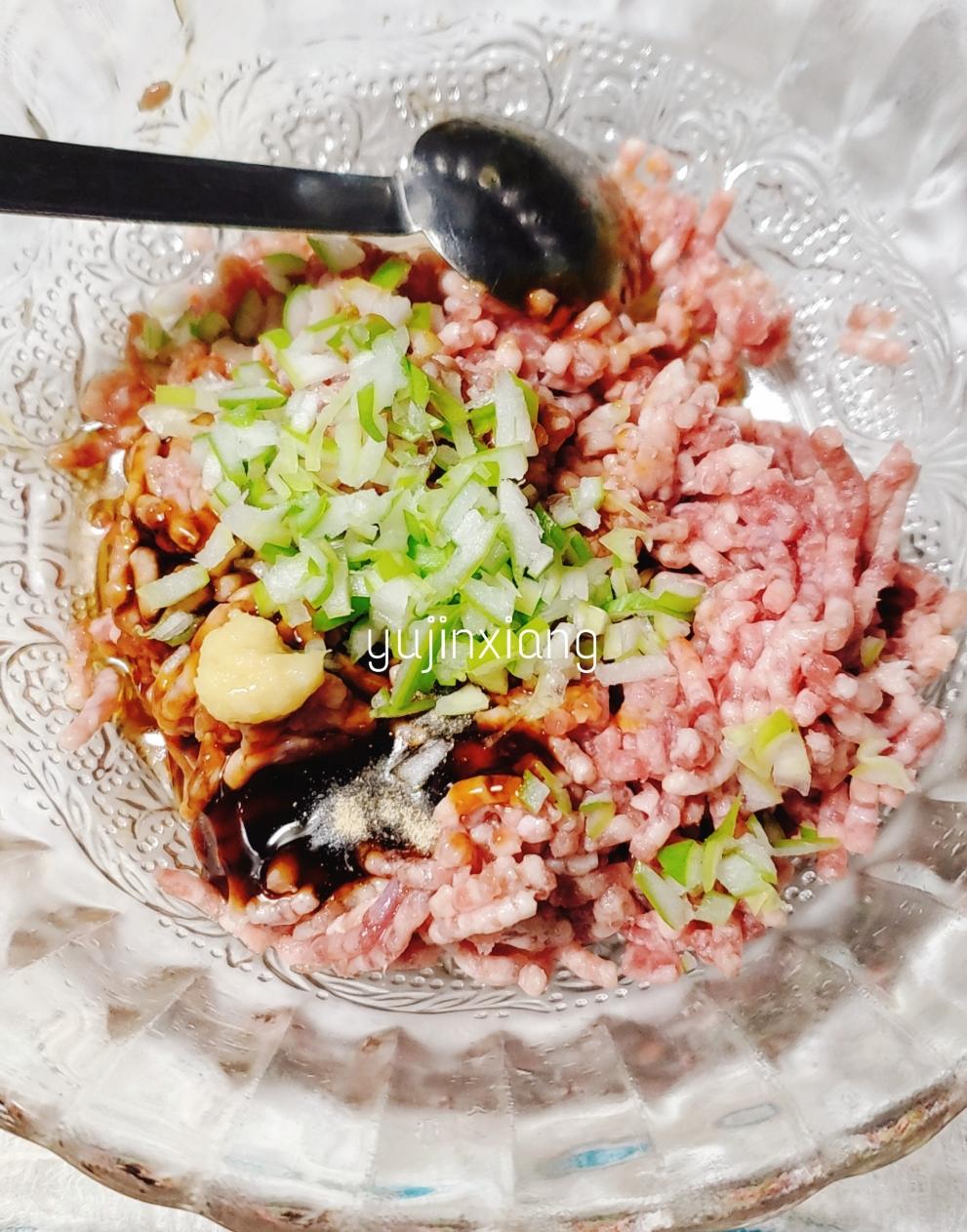 🔥受日本女性喜爱的包菜皮烧卖❗（健康减肥餐❗一吃就上瘾❗）的做法 步骤5