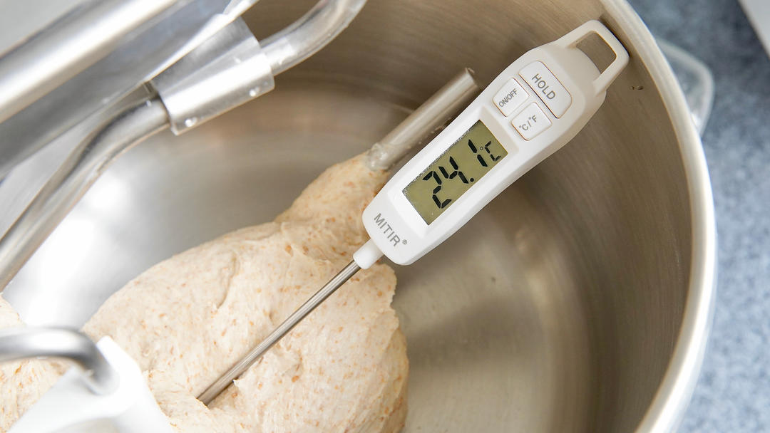 50%全麦多种子谷物吐司|低油低糖|低卡健康的做法 步骤9