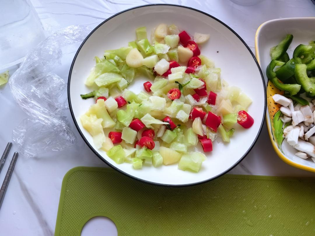 西兰花梗减脂餐的做法 步骤5