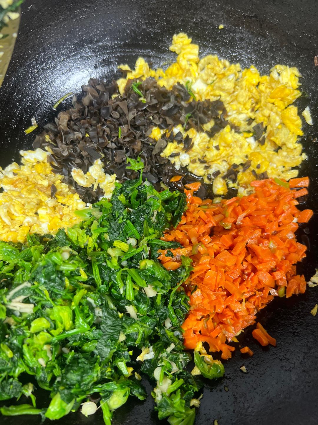 减脂餐之完美主食：素四样菜团子（菠菜版）的做法 步骤9