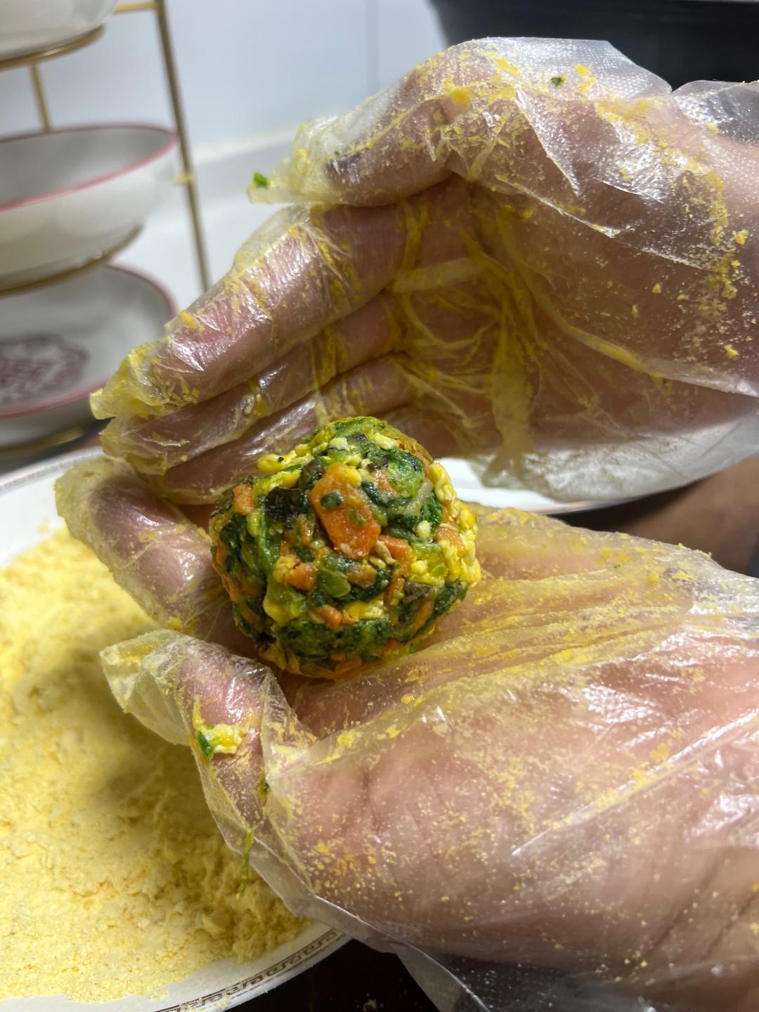 减脂餐之完美主食：素四样菜团子（菠菜版）的做法 步骤12