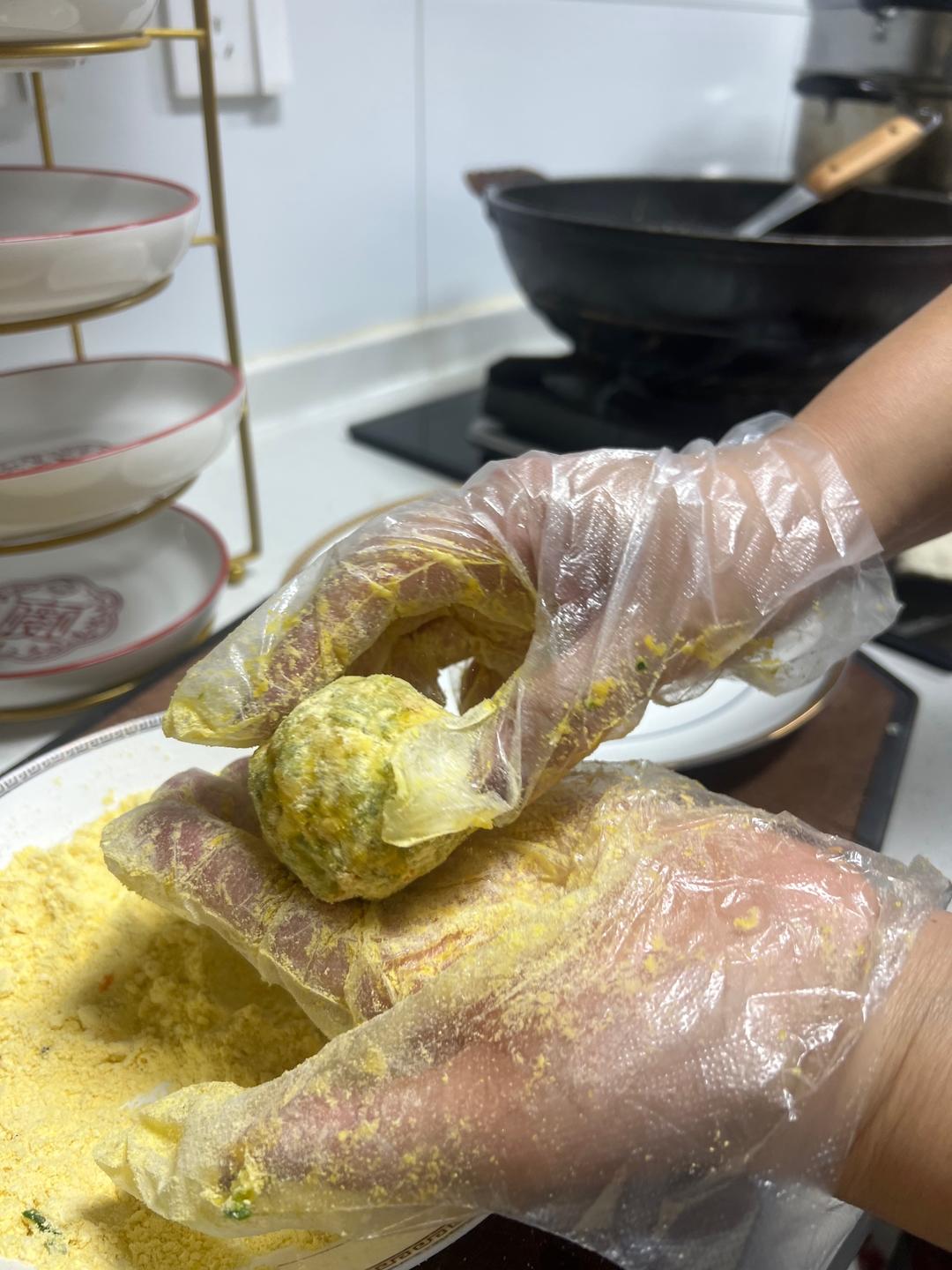 减脂餐之完美主食：素四样菜团子（菠菜版）的做法 步骤14