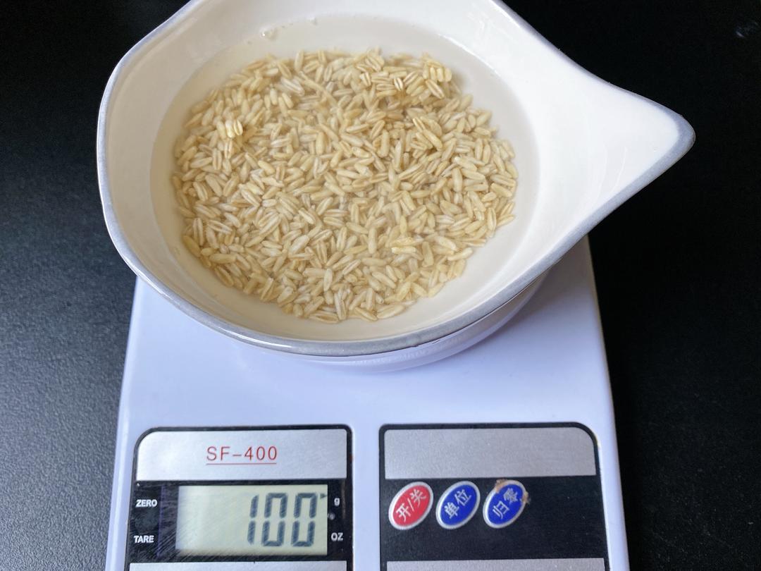 三高、肥胖、减肥瘦身、便秘者的选择：
边煮边长芽的胚芽燕麦米粥（非燕麦片）的做法 步骤7