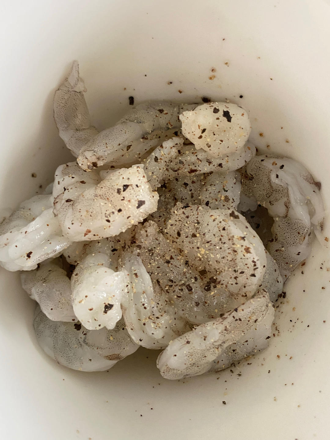 高维C彩椒炒虾仁 加备菜15分钟的减脂餐的做法 步骤1