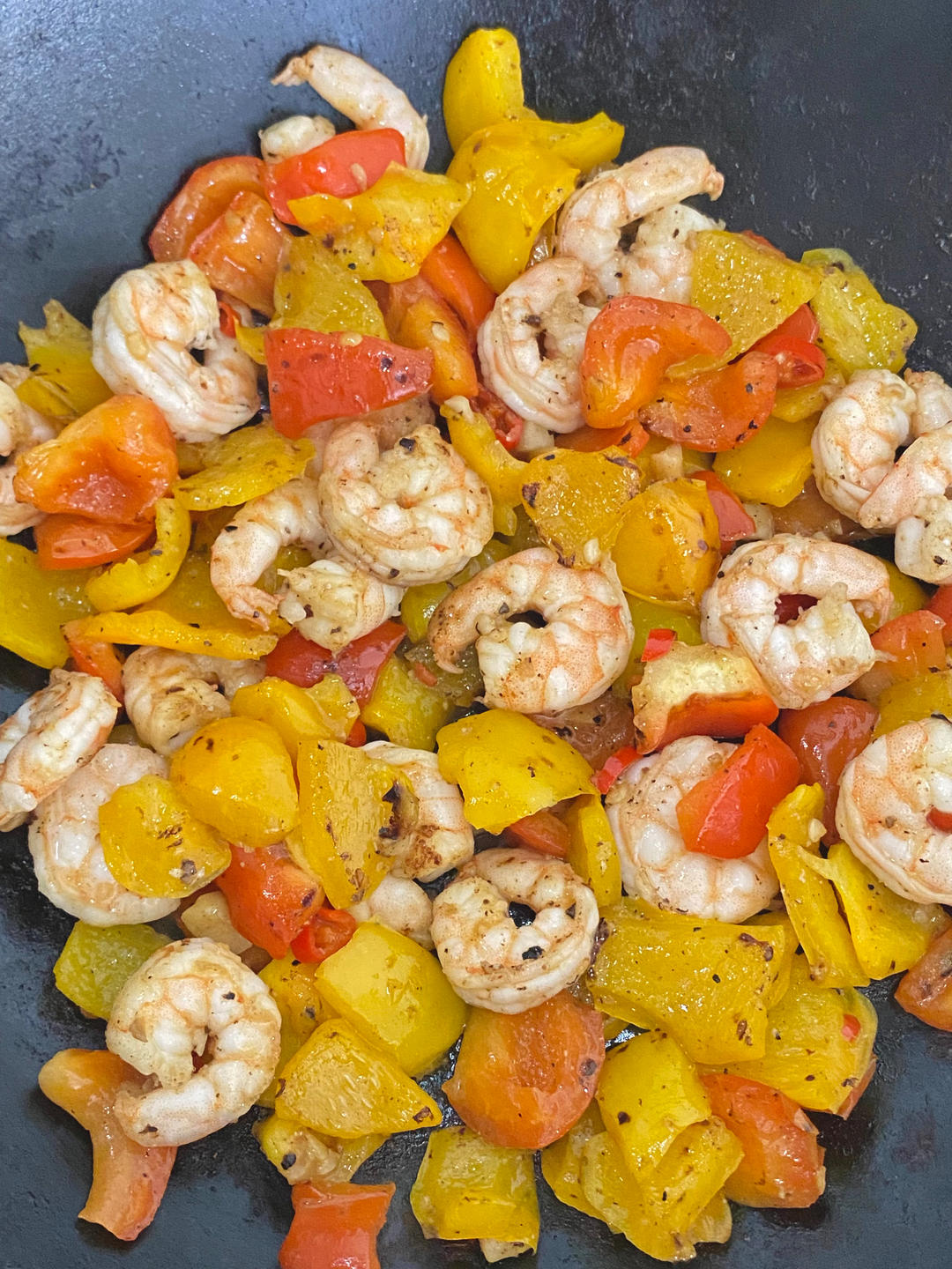 高维C彩椒炒虾仁 加备菜15分钟的减脂餐的做法 步骤7