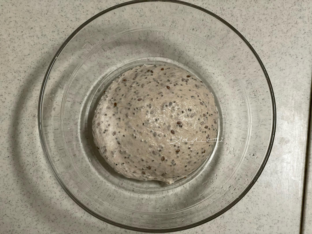 瘦身减脂丨亚麻籽奇亚籽小欧包丨下班回家做的快手欧包的做法 步骤5