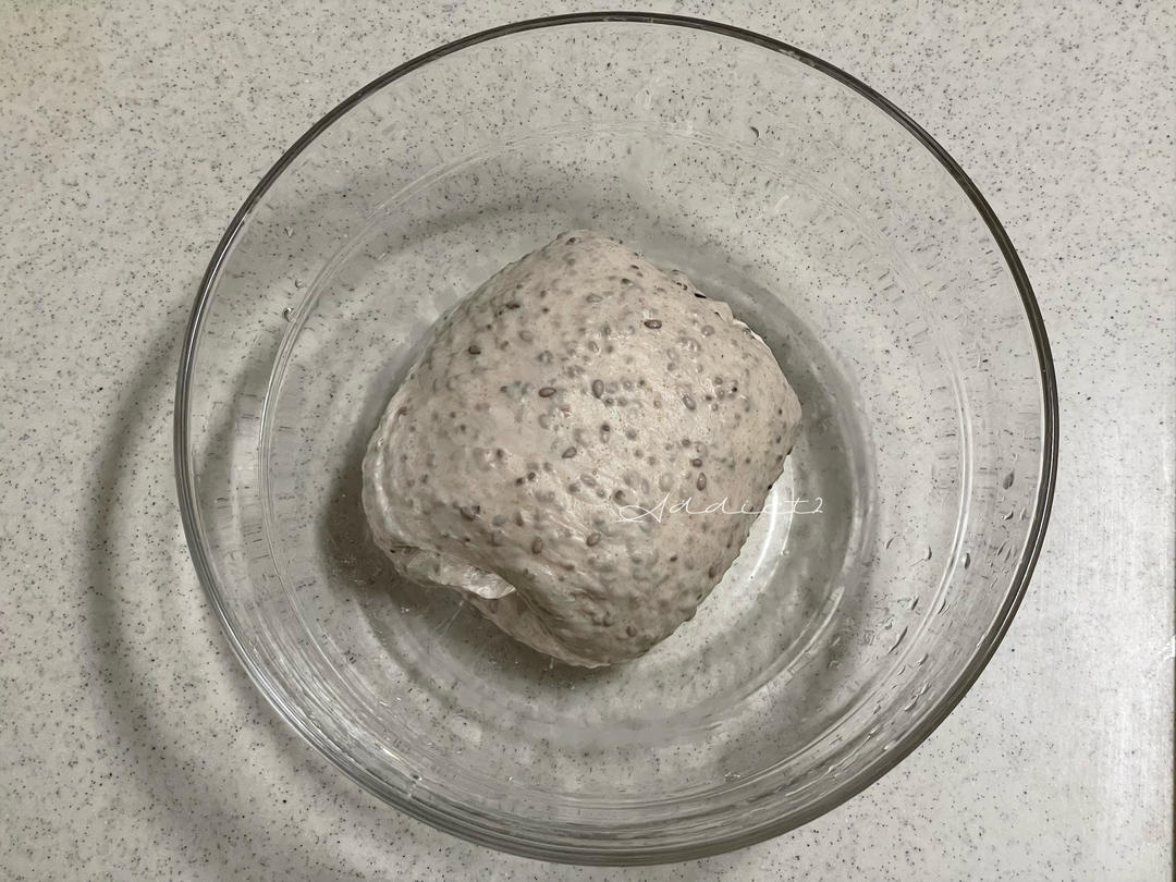 瘦身减脂丨亚麻籽奇亚籽小欧包丨下班回家做的快手欧包的做法 步骤8