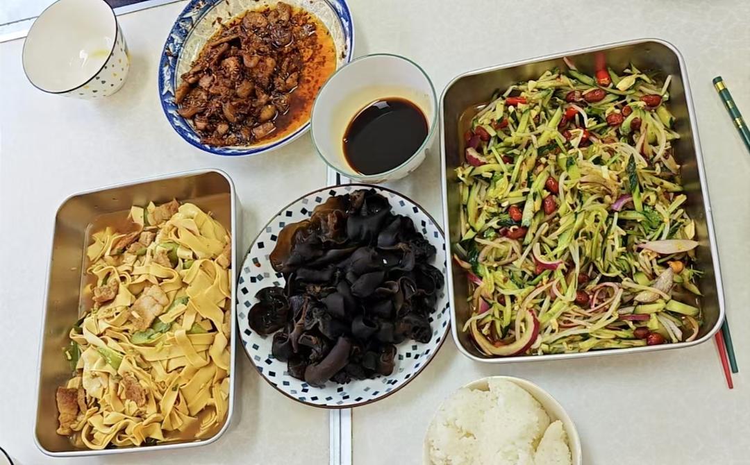 自己减肥午餐食谱的做法 步骤2