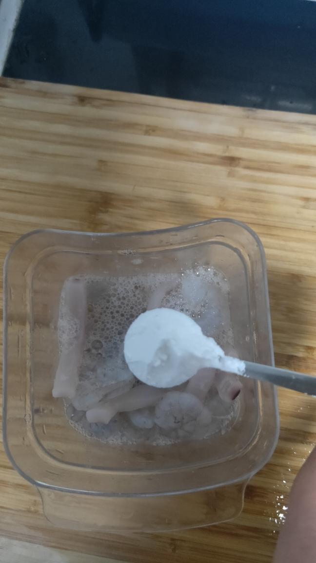 宵夜口味的韭菜花炒虾仁（减肥单身一人份）的做法 步骤7