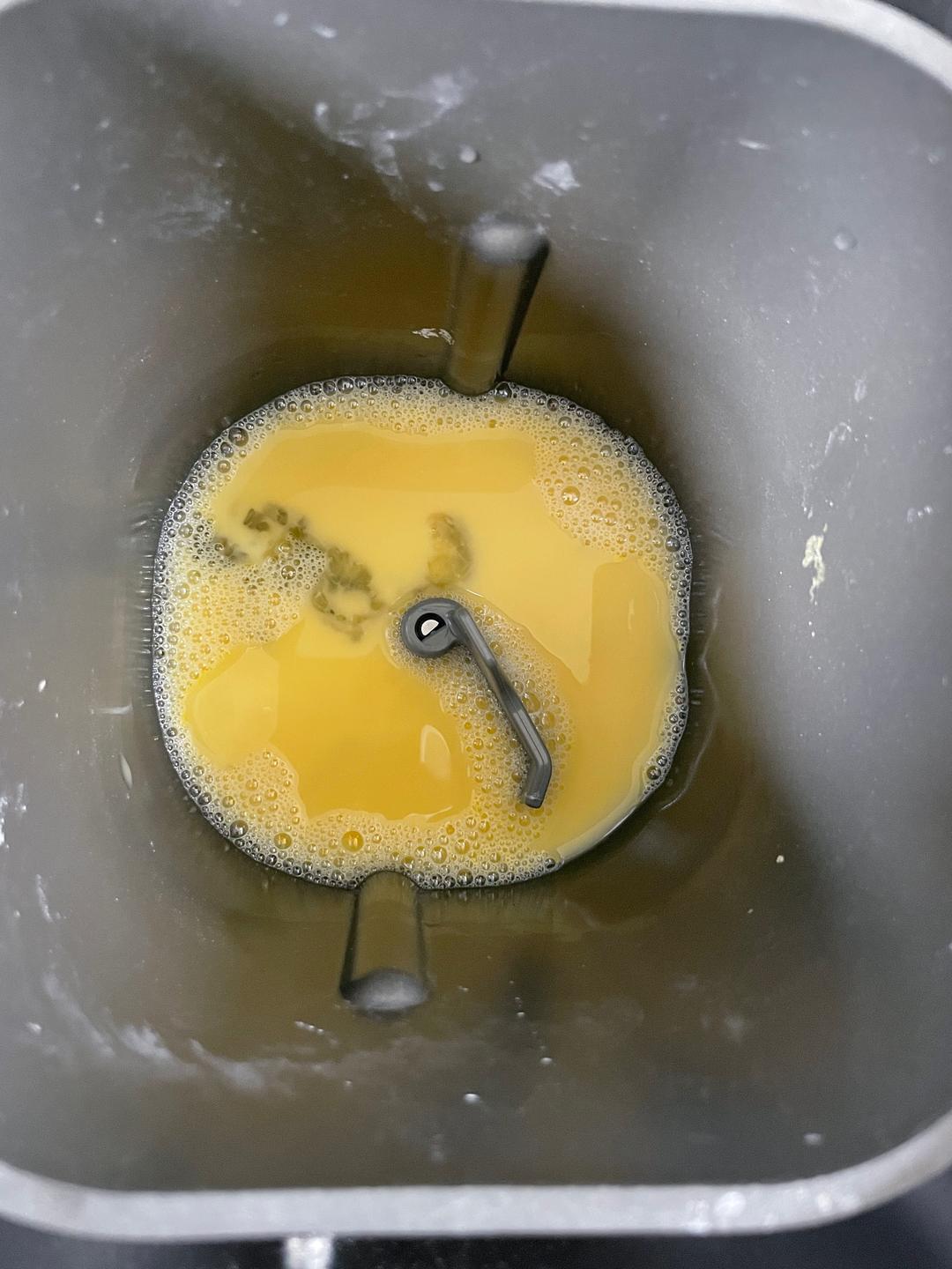 （100%全麦 早餐 面包 ）面包机器 低碳 发面  减肥餐的做法 步骤5