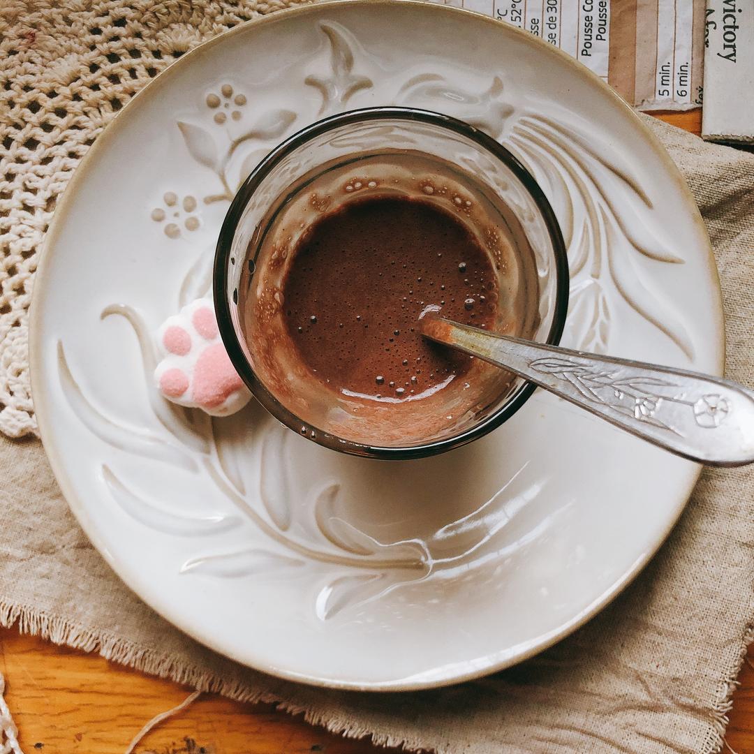 『巨巨巨好喝』香蕉可可奶昔|完美搭配的做法 步骤4