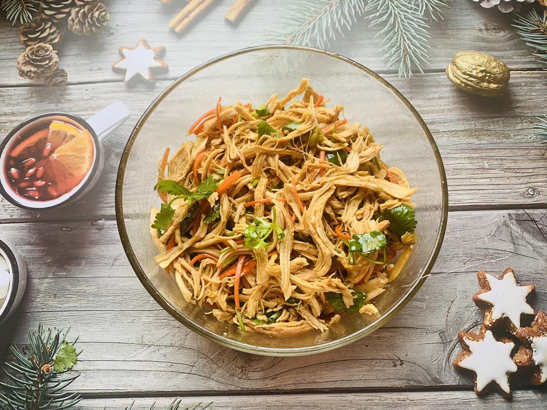 凉拌鸡丝（新手减肥餐）的做法 步骤7