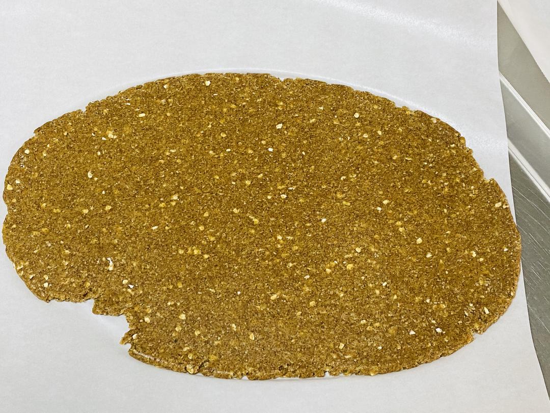 全麦红豆薏仁饼 减肥零食 北鼎食谱 无糖全麦饼干 椰子油的做法 步骤7