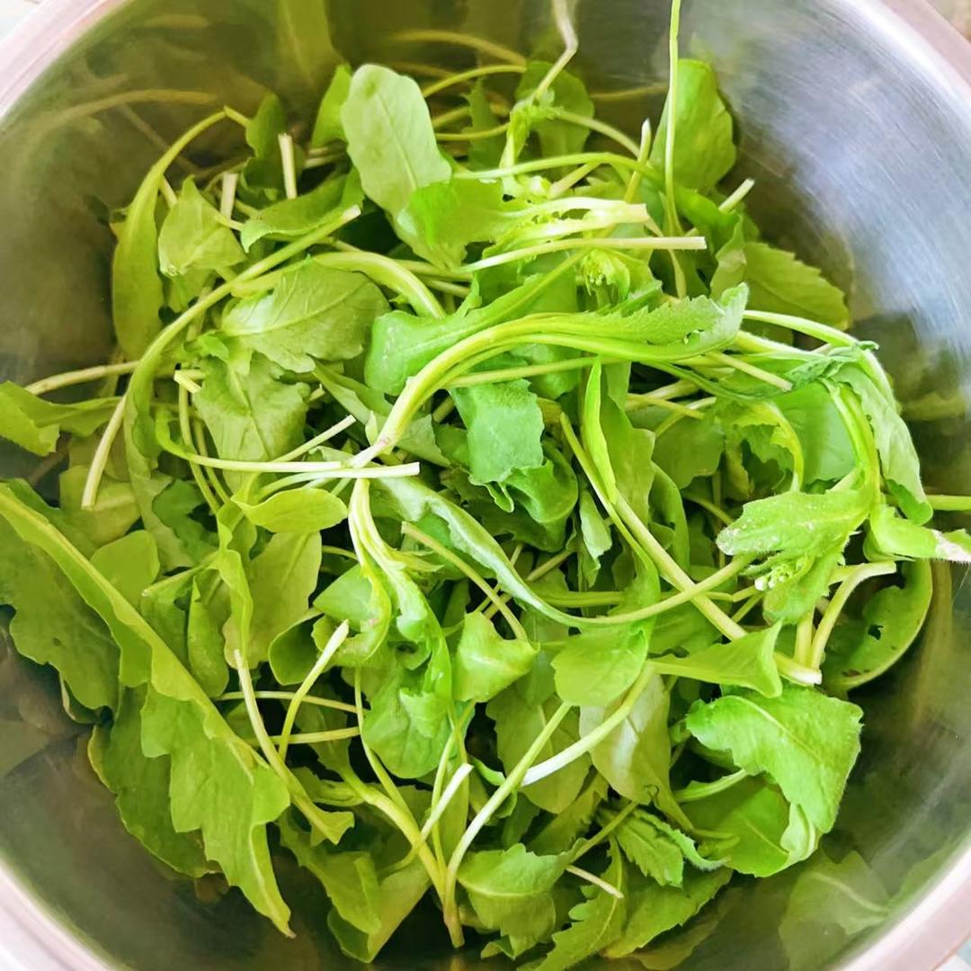 荠菜豆腐汤(清淡&减脂瘦身)的做法 步骤2