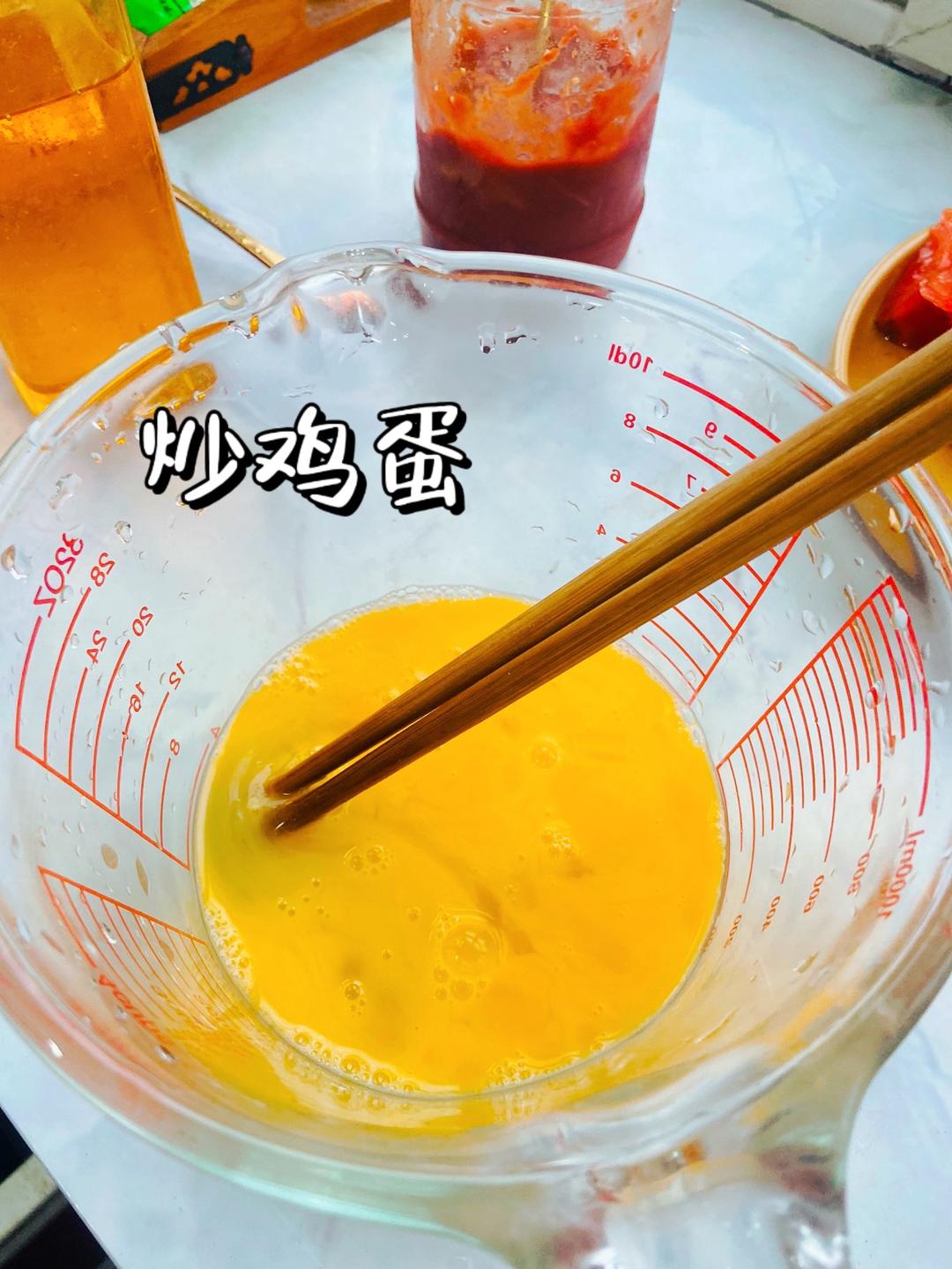 减肥轻食菜谱～西红柿鸡蛋莜面鱼鱼的做法 步骤2