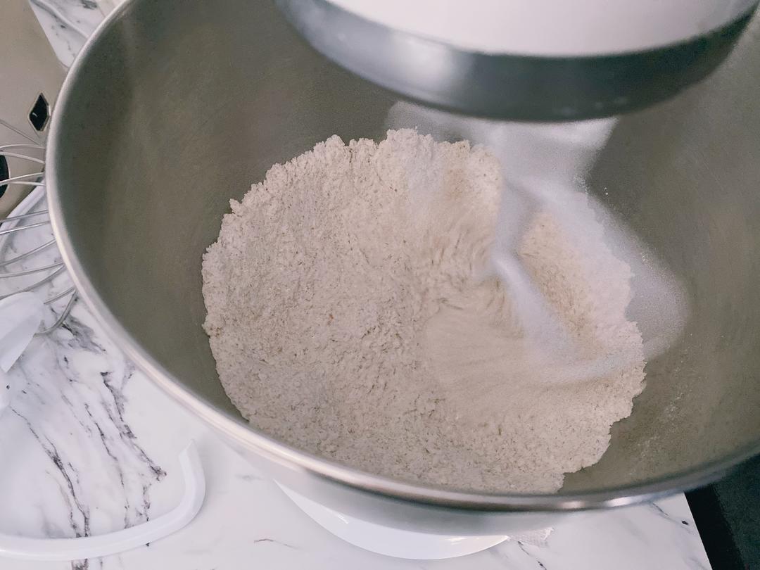 全麦油条 最好的方子 蓬松酥脆 减肥减脂早餐的做法 步骤5