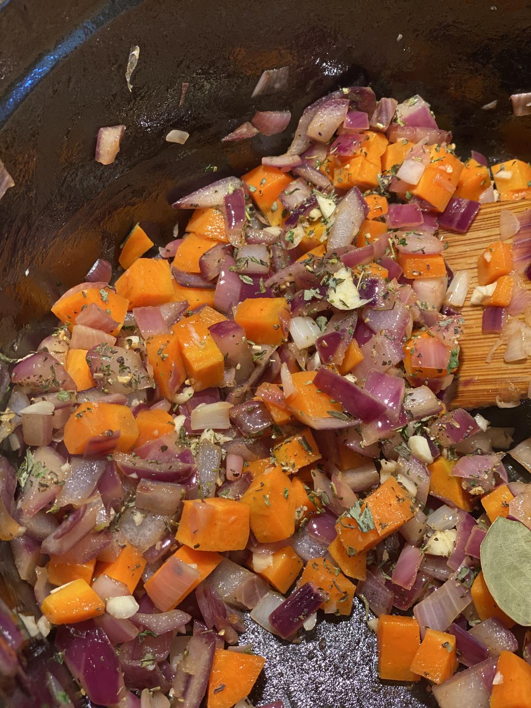 【减脂版】330卡最好吃的减肥餐，法国人的乱炖Sausage Cassoulet的做法 步骤6