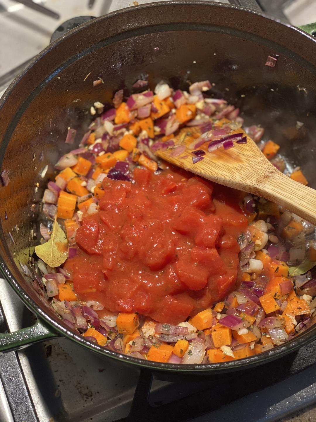 【减脂版】330卡最好吃的减肥餐，法国人的乱炖Sausage Cassoulet的做法 步骤7