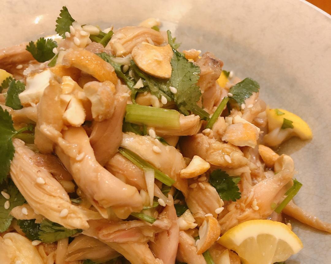柠檬拌鸡丝『清新餐桌的减肥菜』手撕鸡腿的做法 步骤8